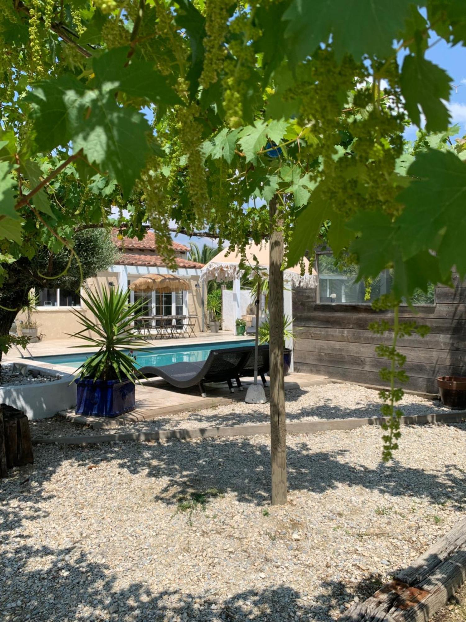 Le Mas Des Mourguettes Saintes-Maries-de-la-Mer Exterior photo